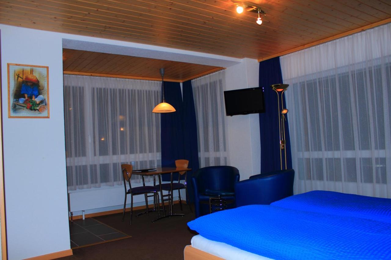 Hotel Alpha Grächen Kültér fotó